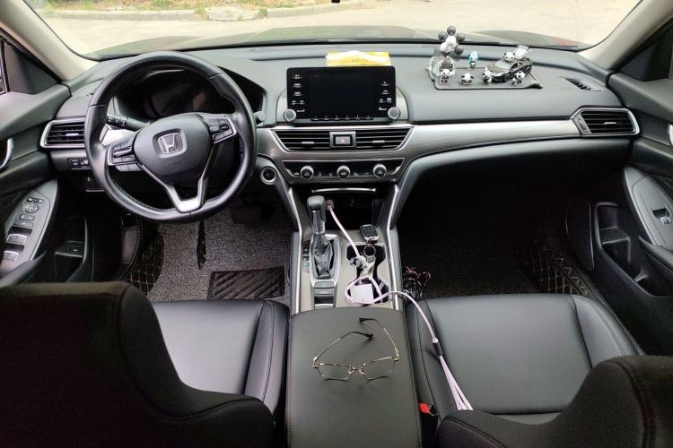 Used Honda Accord 2018 260TURBO Elite Edition China VI Center Console