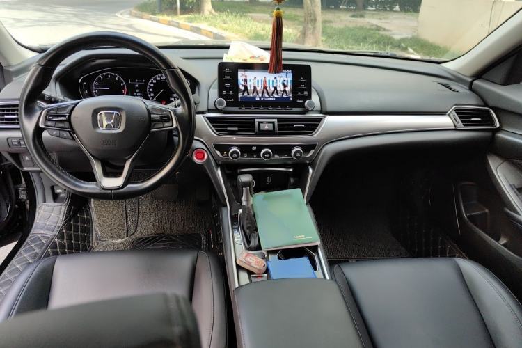 Used Honda Accord 2018 260TURBO Elite Edition China VI Center Console