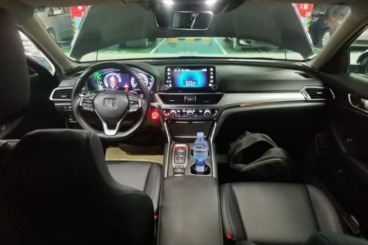 Used Honda Accord 2018 Rui·Hybrid 2.0L Rui Zhi Edition China VI Center Console