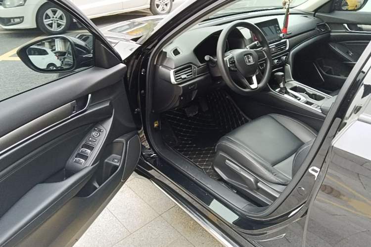 Used Honda Accord 2018 230TURBO Comfort Edition China VI Emission Standard Driver Seat