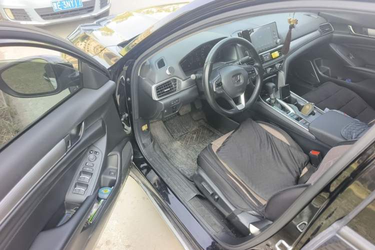 Used Honda Accord 2018 260TURBO Elite Edition China VI Driver Seat