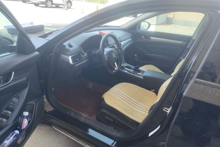 Used Honda Accord 2018 260TURBO Elite Edition China VI Driver Seat