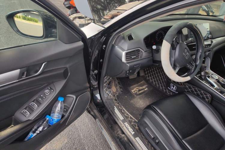 Used Honda Accord 2018 260TURBO Luxury Edition China V Emission Standard Driver Seat