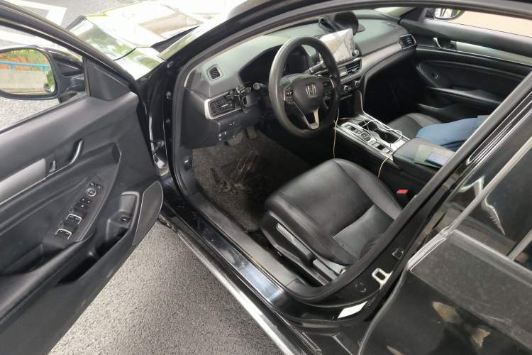 Used Honda Accord 2018 Rui·Hybrid 2.0L Rui Ku Edition China VI Driver Seat