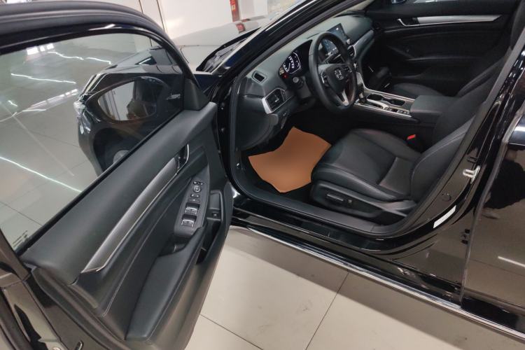 Used Honda Accord 2018 260TURBO Elite Edition China V Driver Seat