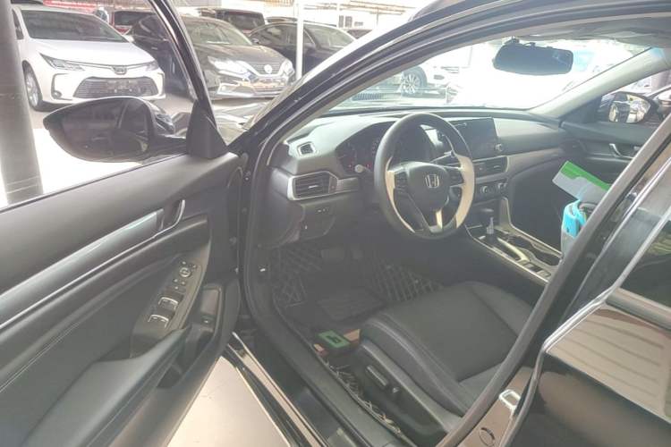 Used Honda Accord 2018 260TURBO Elite Edition China V Driver Seat