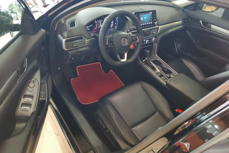 Used Honda Accord 2018 260TURBO Elite Edition China V Driver Seat