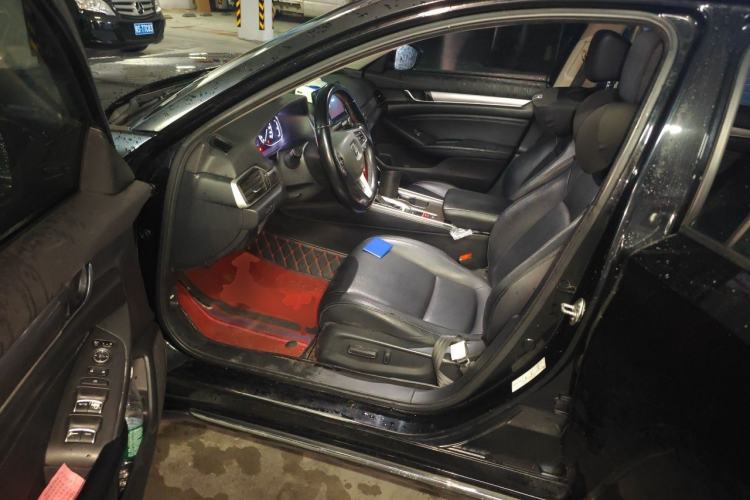 Used Honda Accord 2018 260TURBO Luxury Edition China V Emission Standard Driver Seat