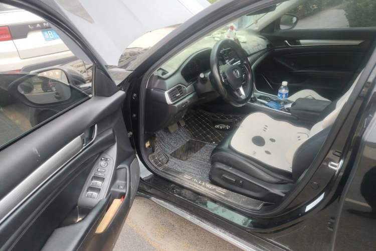 Used Honda Accord 2018 260TURBO Elite Edition China VI Driver Seat