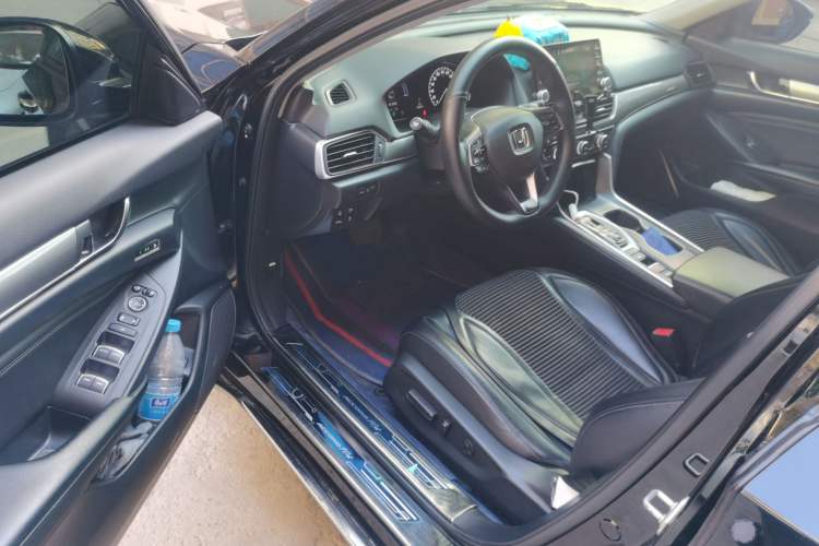 Used Honda Accord 2018 Rui·Hybrid 2.0L Rui Zhi Edition China VI Driver Seat