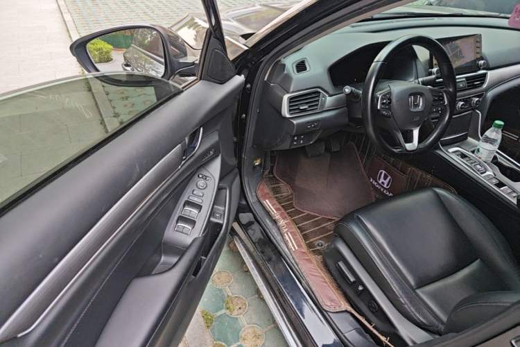 Used Honda Accord 2018 Rui·Hybrid 2.0L Rui Zhi Edition China VI Driver Seat