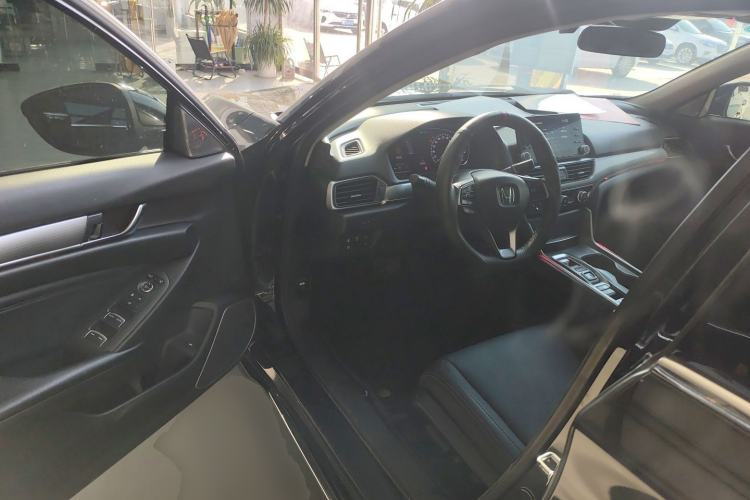 Used Honda Accord 2018 Rui·Hybrid 2.0L Rui Ku Edition China VI Driver Seat