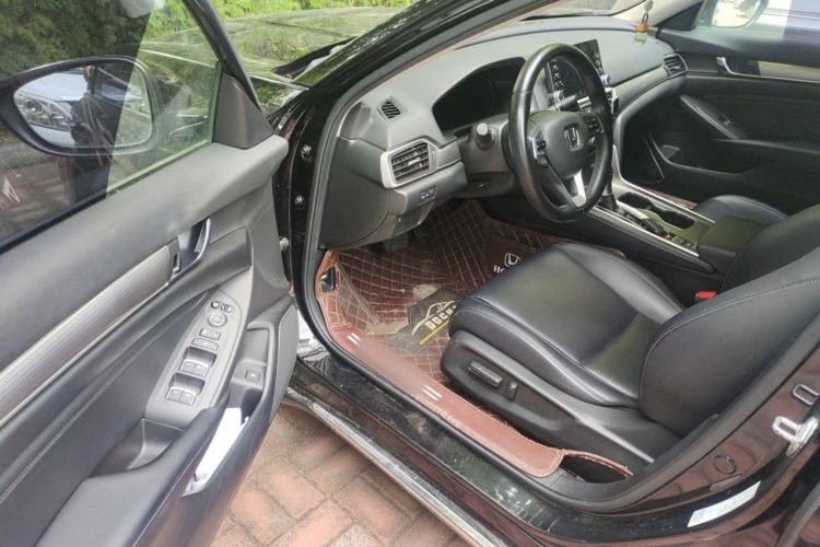 Used Honda Accord 2018 260TURBO Elite Edition China VI Driver Seat