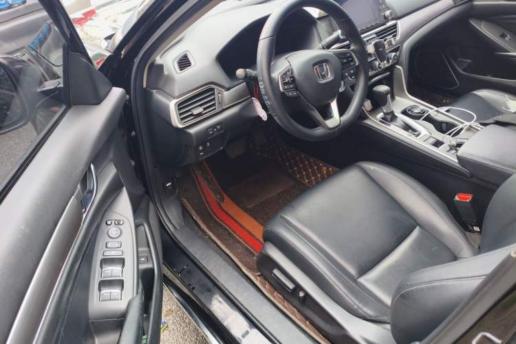 Used Honda Accord 2018 260TURBO Luxury Edition China V Emission Standard Driver Seat