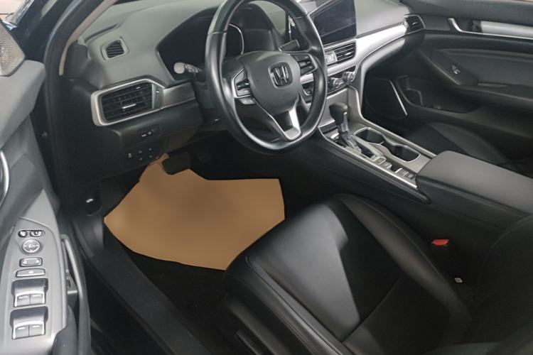 Used Honda Accord 2018 260TURBO Elite Edition China VI Driver Seat