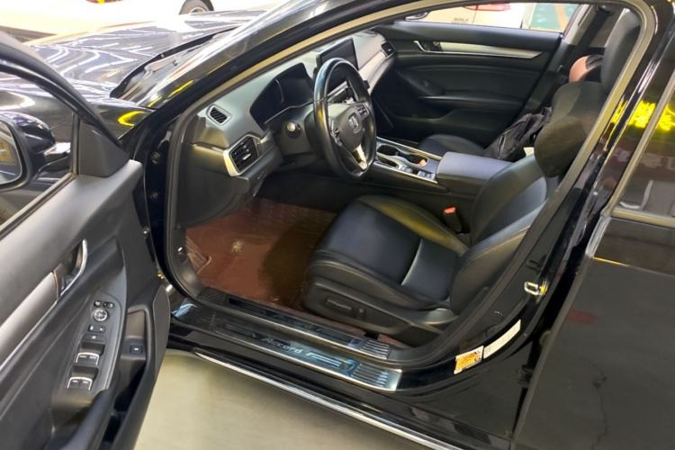 Used Honda Accord 2018 260TURBO Elite Edition China V Driver Seat