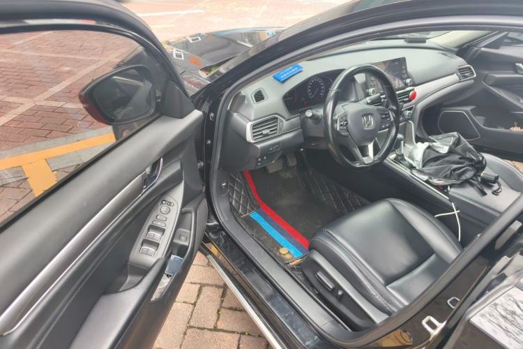 Used Honda Accord 2018 260TURBO Luxury Edition China V Emission Standard Driver Seat