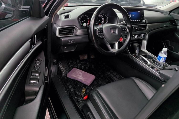Used Honda Accord 2018 260TURBO Elite Edition China VI Driver Seat