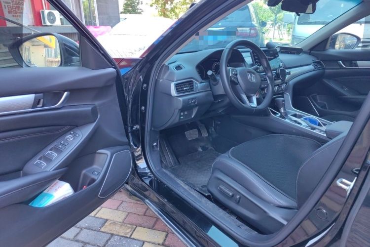 Used Honda Accord 2018 260TURBO Luxury Edition China VI Driver Seat