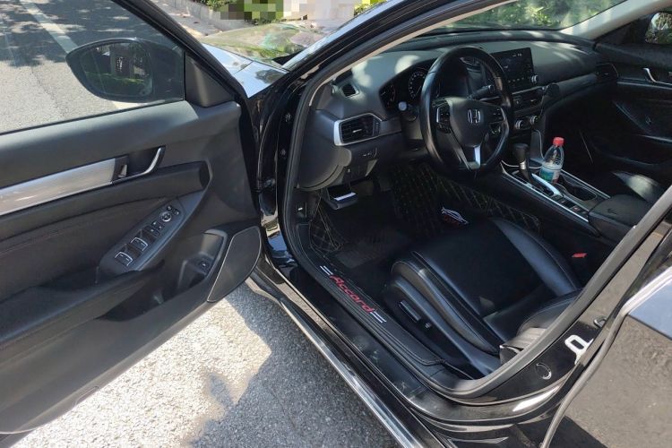 Used Honda Accord 2018 260TURBO Elite Edition China VI Driver Seat