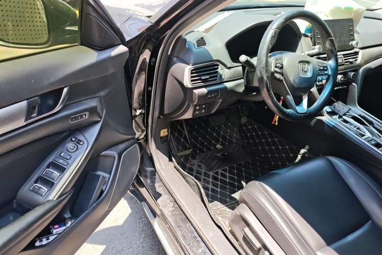 Used Honda Accord 2018 Rui·Hybrid 2.0L Rui Zhi Edition China VI Driver Seat