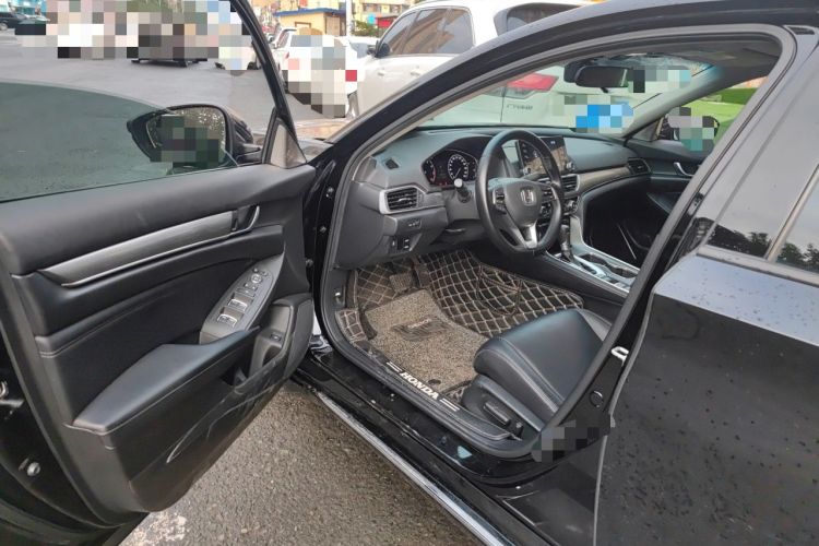 Used Honda Accord 2018 260TURBO Elite Edition China VI Driver Seat