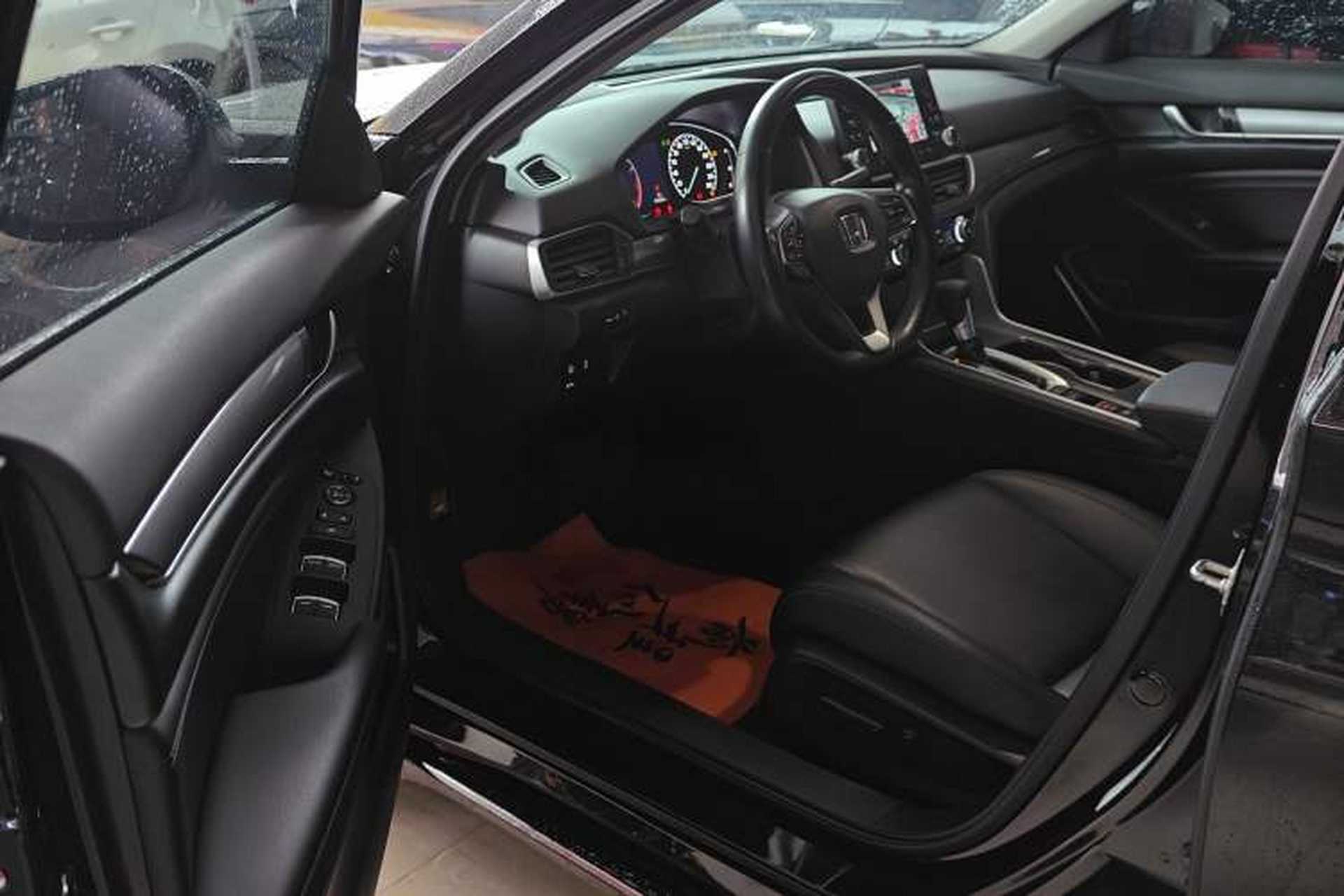 Used Honda Accord 2018 260TURBO Elite Edition China VI Driver Seat