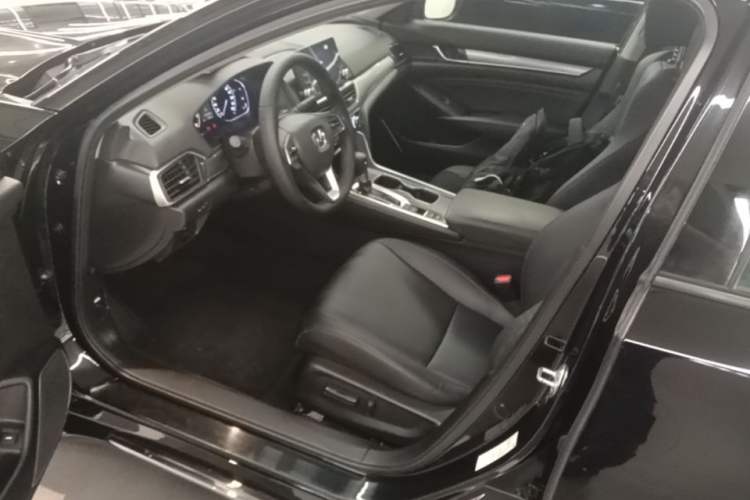 Used Honda Accord 2018 260TURBO Elite Edition China V Driver Seat