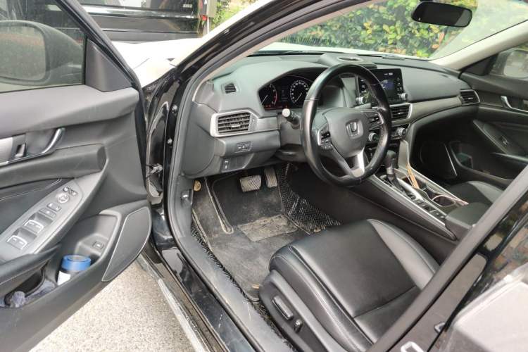 Used Honda Accord 2018 260TURBO Elite Edition China VI Driver Seat