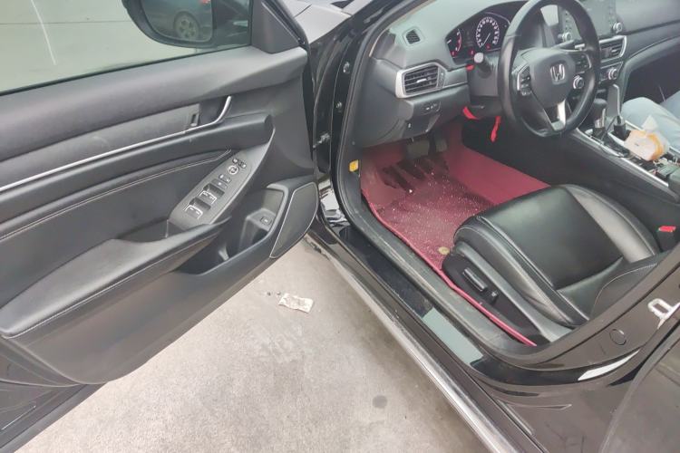 Used Honda Accord 2018 260TURBO Elite Edition China V Driver Seat
