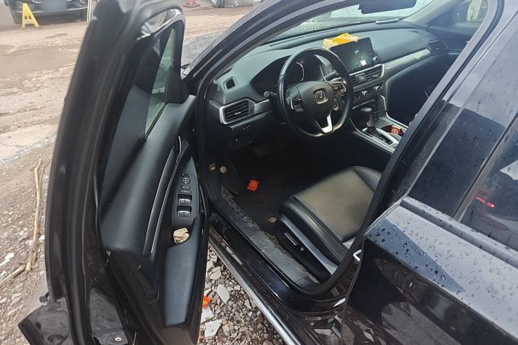 Used Honda Accord 2018 260TURBO Elite Edition China VI Driver Seat