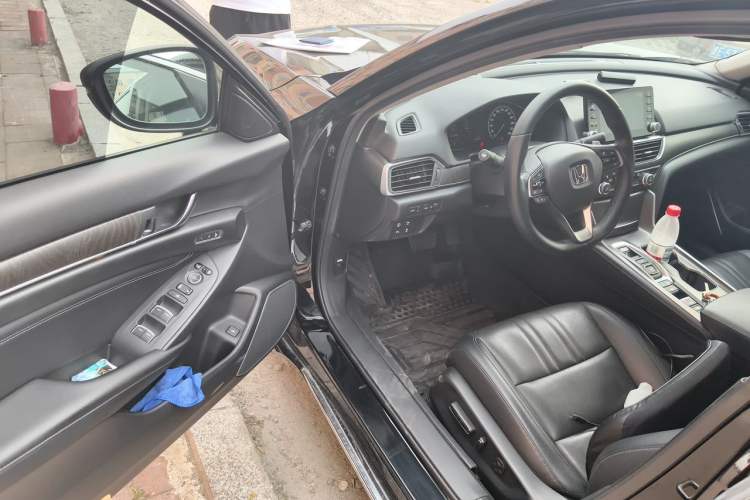 Used Honda Accord 2018 Rui Hybrid 2.0L Rui Zun Edition China V Driver Seat