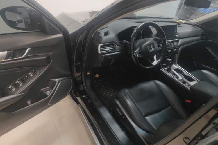 Used Honda Accord 2018 260TURBO Elite Edition China V Driver Seat
