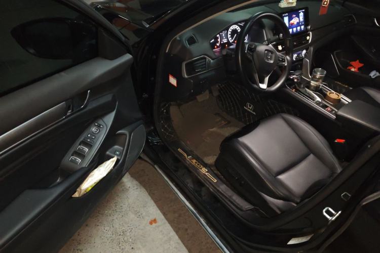 Used Honda Accord 2018 260TURBO Elite Edition China VI Driver Seat