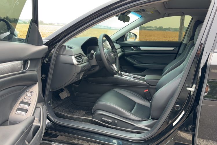 Used Honda Accord 2018 260TURBO Luxury Edition China VI Driver Seat