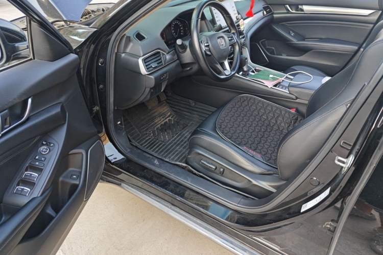 Used Honda Accord 2018 260TURBO Elite Edition China VI Driver Seat