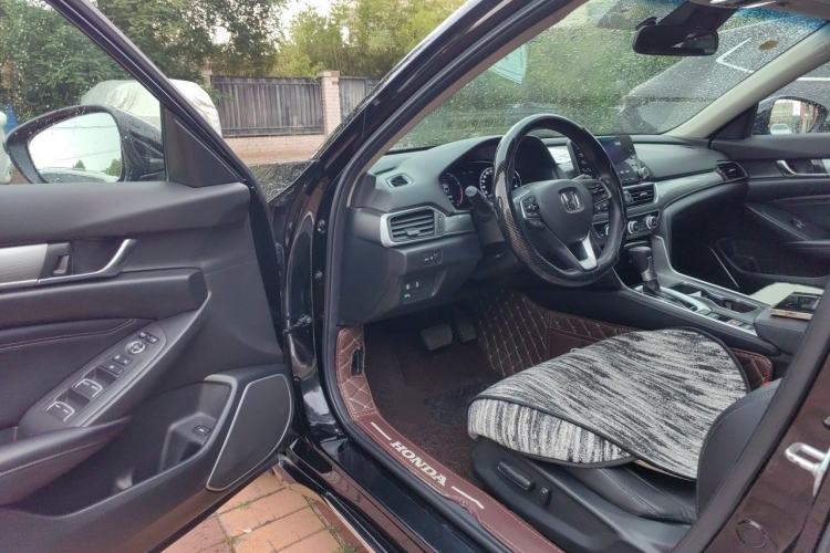 Used Honda Accord 2018 260TURBO Luxury Edition China V Emission Standard Driver Seat