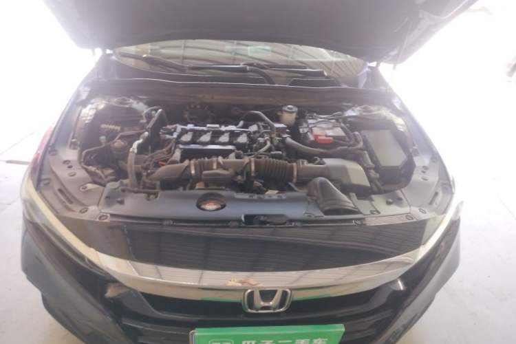 Used Honda Accord 2018 260TURBO Elite Edition China V Engine Bay