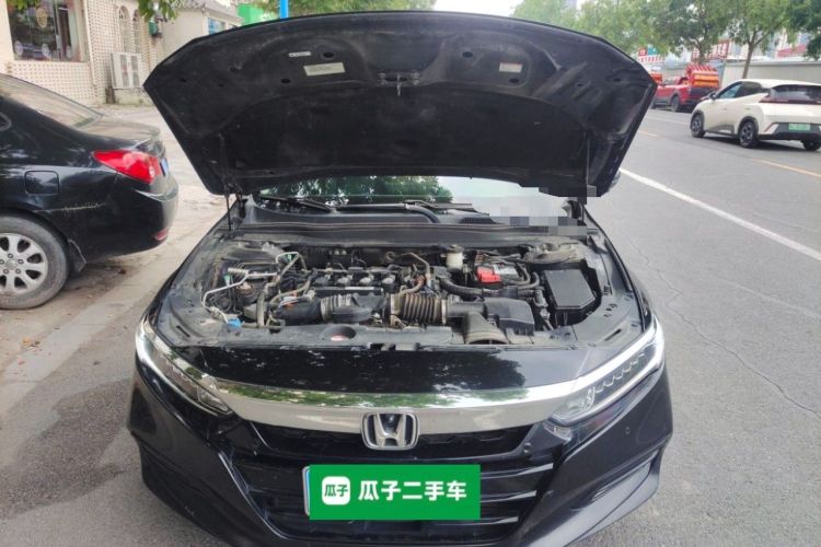 Used Honda Accord 2018 260TURBO Luxury Edition China V Emission Standard Engine Bay