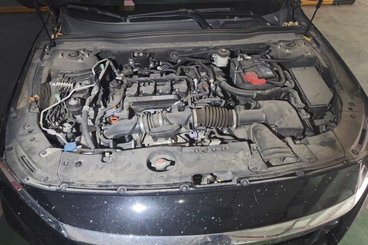 Used Honda Accord 2018 260TURBO Elite Edition China VI Engine Bay