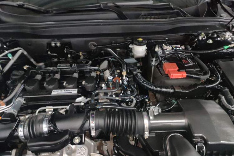 Used Honda Accord 2018 230TURBO Comfort Edition China VI Emission Standard Engine Bay