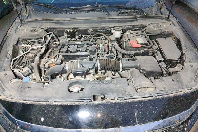 Used Honda Accord 2018 260TURBO Elite Edition China VI Engine Bay
