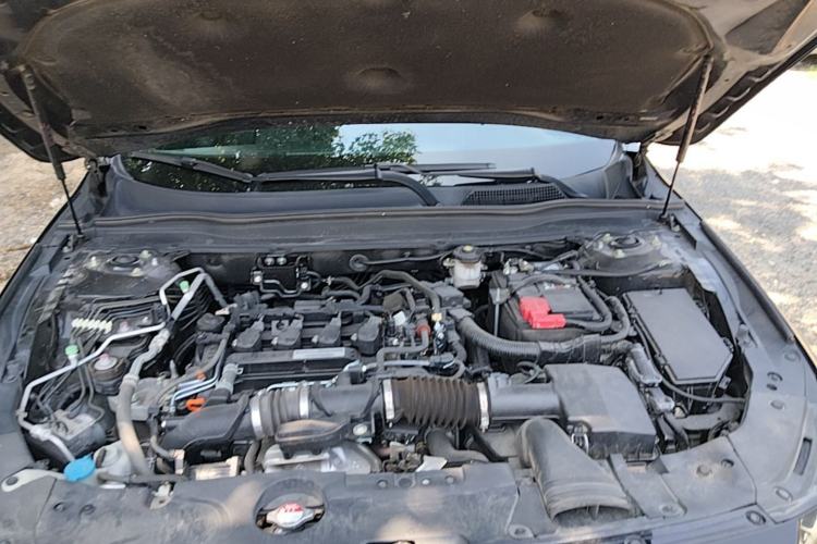Used Honda Accord 2018 260TURBO Elite Edition China VI Engine Bay