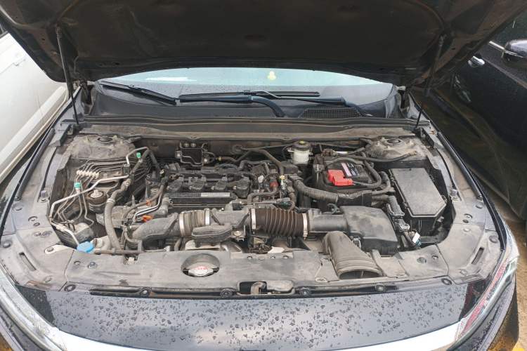 Used Honda Accord 2018 260TURBO Elite Edition China VI Engine Bay