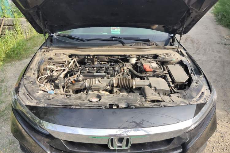 Used Honda Accord 2018 230TURBO Comfort Version National V Engine Bay