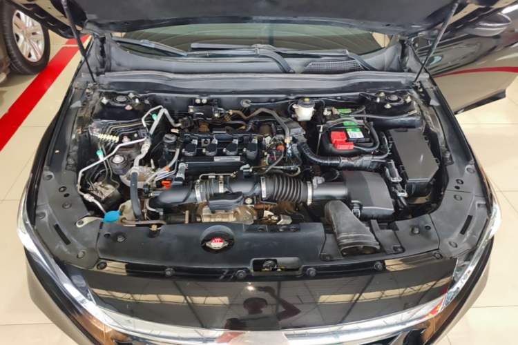 Used Honda Accord 2018 260TURBO Elite Edition China V Engine Bay