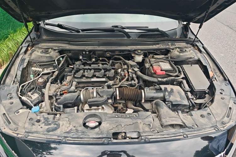 Used Honda Accord 2018 260TURBO Elite Edition China V Engine Bay