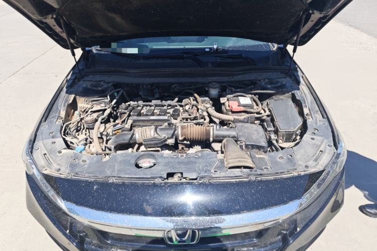 Used Honda Accord 2018 260TURBO Elite Edition China VI Engine Bay