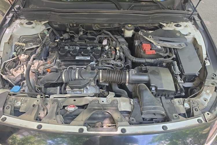 Used Honda Accord 2018 260TURBO Elite Edition China VI Engine Bay