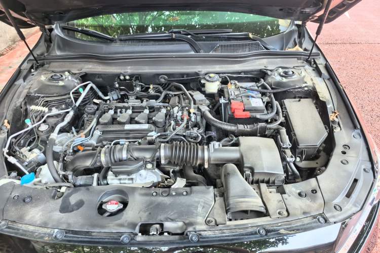 Used Honda Accord 2018 260TURBO Elite Edition China V Engine Bay
